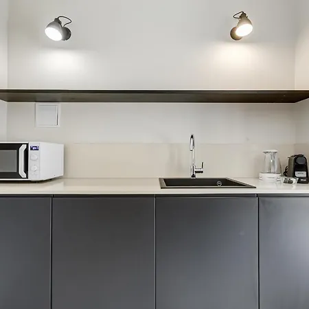 Bmga L Chic And Charm 3bdr Apt In Coppede District Rome
