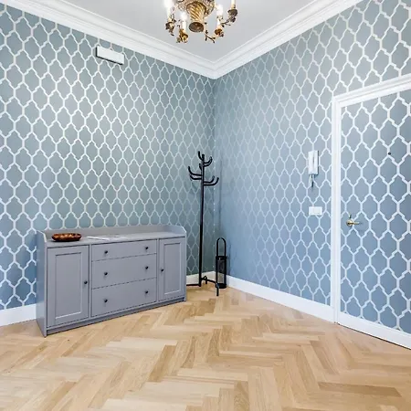 Bmga L Chic And Charm 3bdr Apt In Coppede District Apartment Rome