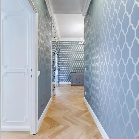 Bmga L Chic And Charm 3bdr Apt In Coppede District Apartment Rome